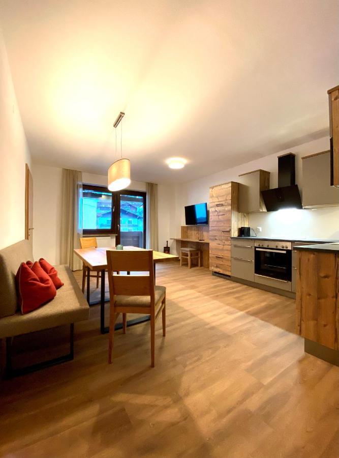 Ferienappartements Heinzle - Ihr Ferienresort Санкт-Якоб-ин-Деферегген Экстерьер фото